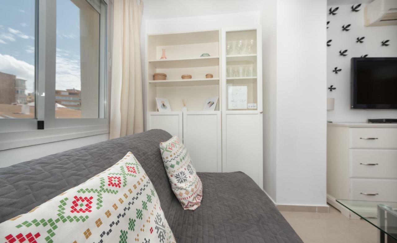 Wonderful Malagueta Pompidou Apartment Malaga Exterior photo